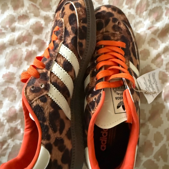 Adidas Leopard Print Sneakers with Orange Highlights - Picture 6 of 8